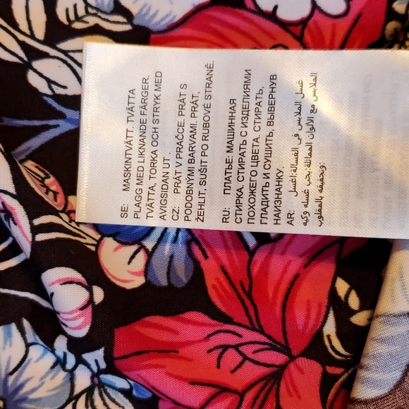 Ulla Popken Floral print Empire Dress short sleeve w/side pockets Stretchy 5X - Picture 11 of 12